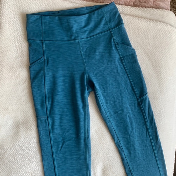 Lululemon Invigorate High-Rise Tight 28” - Picture 4 of 9